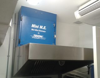 Exhaust hood with mist eliminator ระบบดูดควันพร้อมเครื่องกำจัดไอน้ำมัน